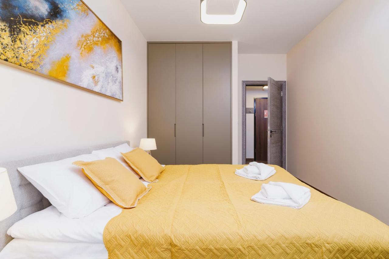 Go Rakowicka By Renters Apartament