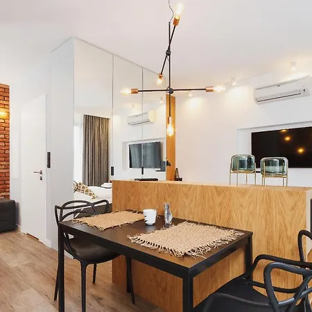 Apartments Go Rakowicka By Noclegi Renters Krakow Exterior photo