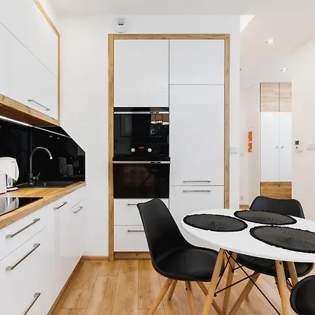 Apartments Go Rakowicka By Noclegi Renters Krakow Exterior photo